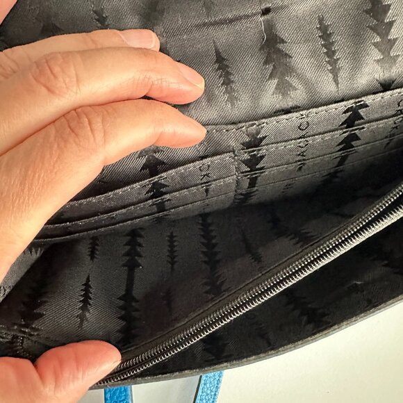 THACKER |  Nikki clutch or crossbody | Blue - Picture 11 of 16